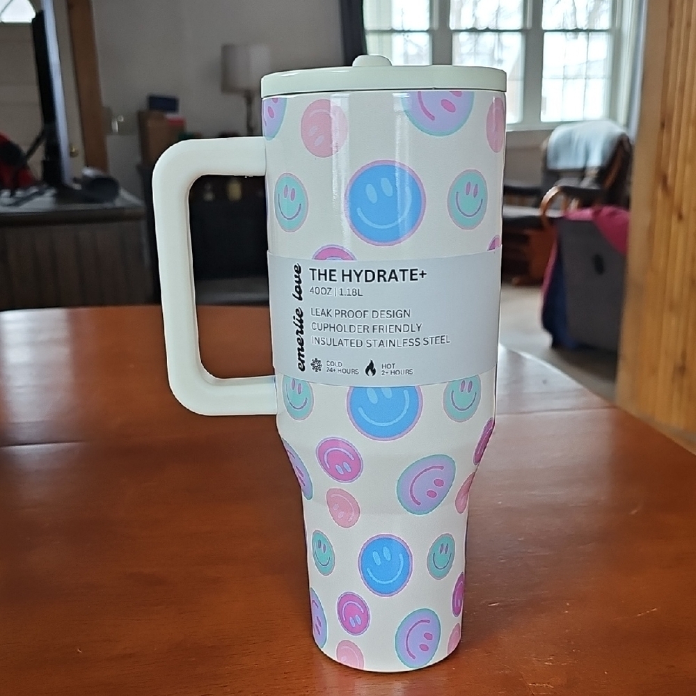 Emerlie Love The Hydrate+ 40 oz Insulated Tumbler with Handle